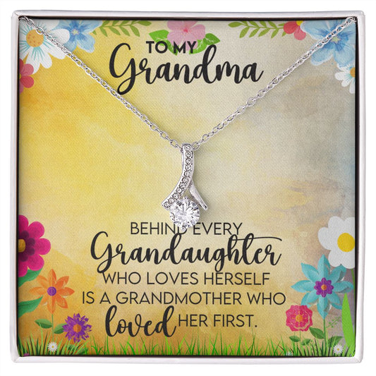 To My Grandma | Alluring Beauty Necklace